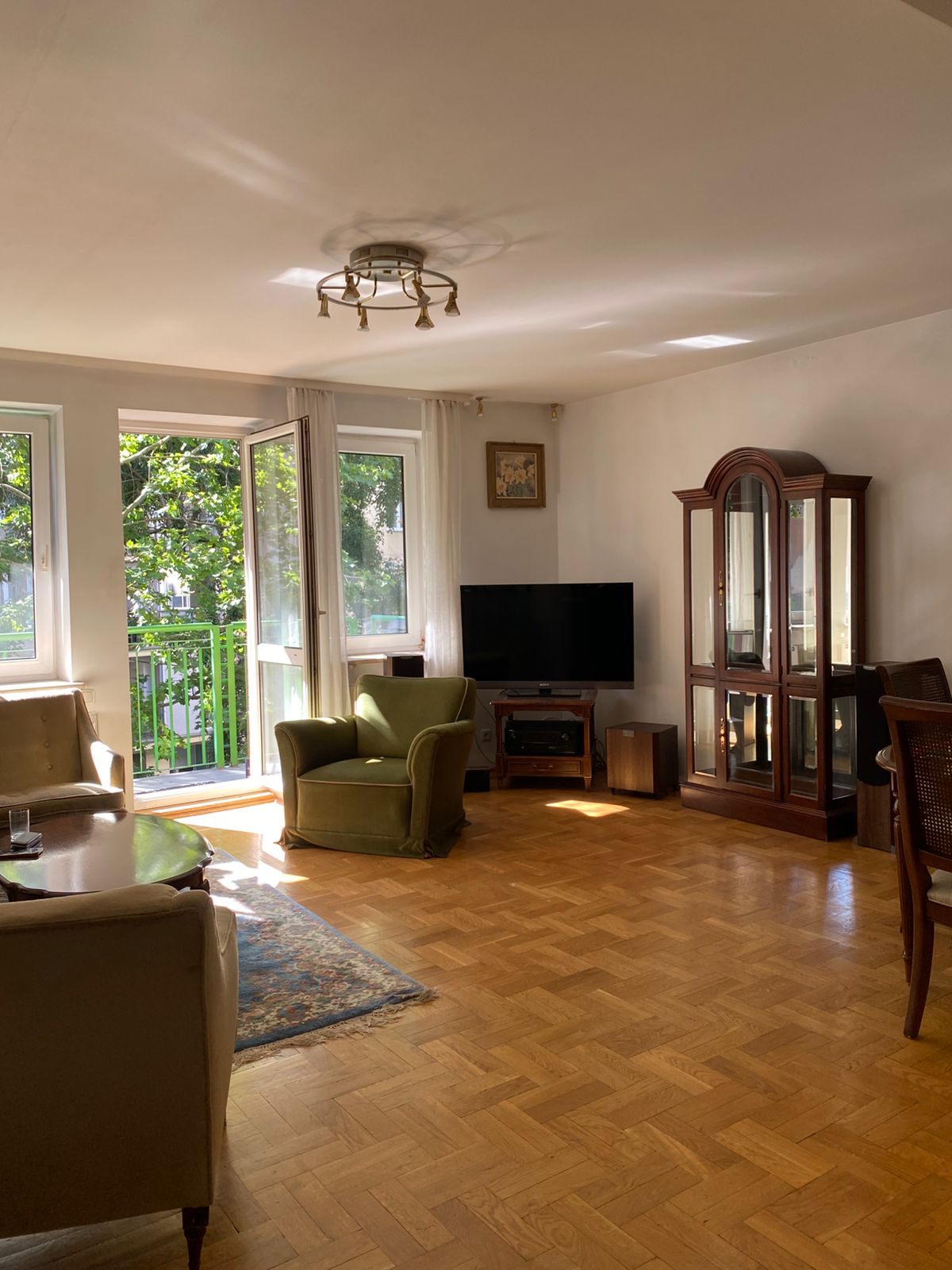 FOR RENT! 3-room apartment | 2 separate bedrooms + living room with open-plan kitchen | WARSAW!