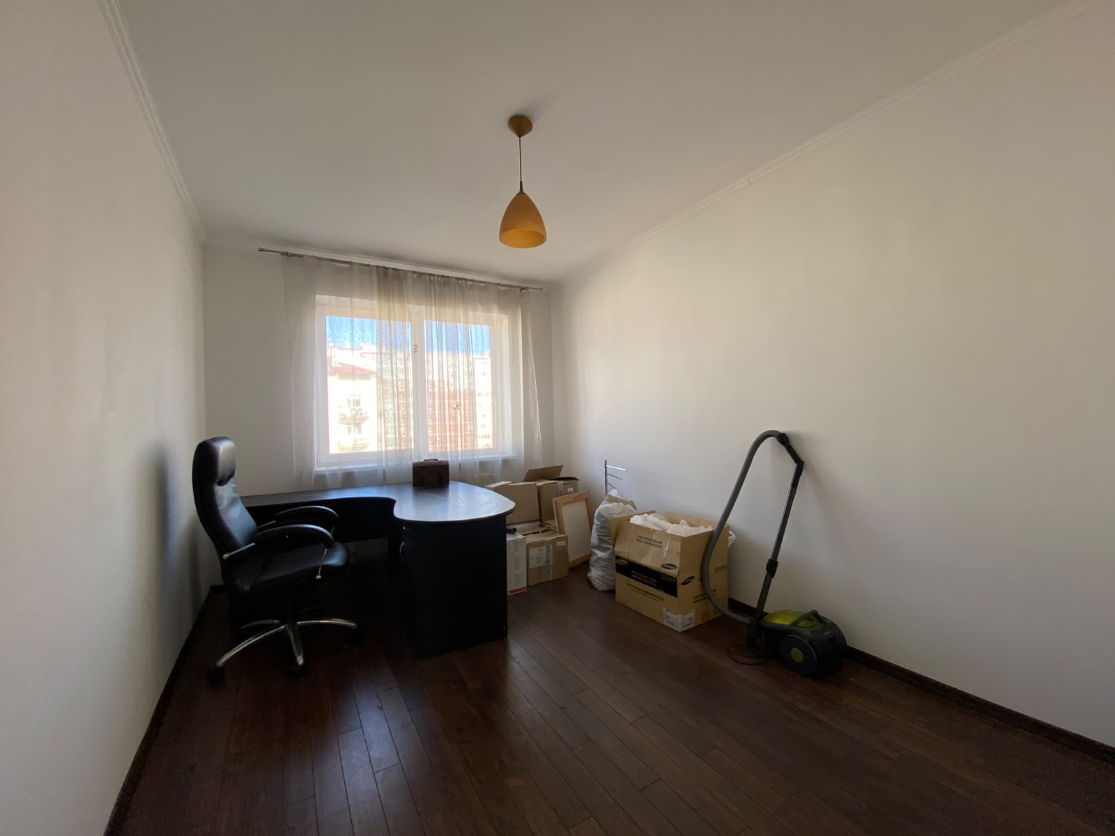 FOR SALE! 3-room apartment, 87 m², Vynnyky! Vynna Hora Street!