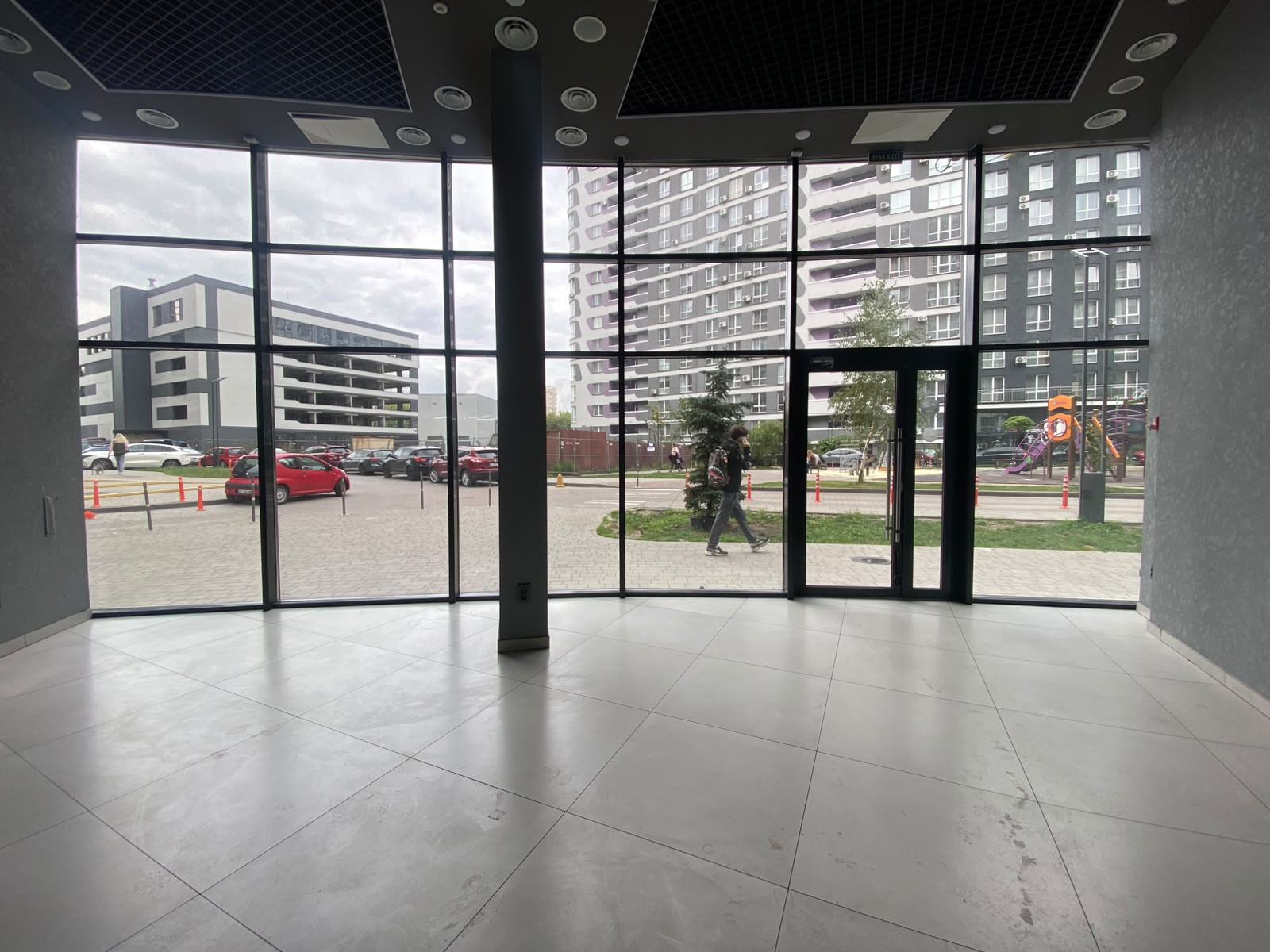 FOR RENT! 70 m² commercial premises! Industrial ventilation!